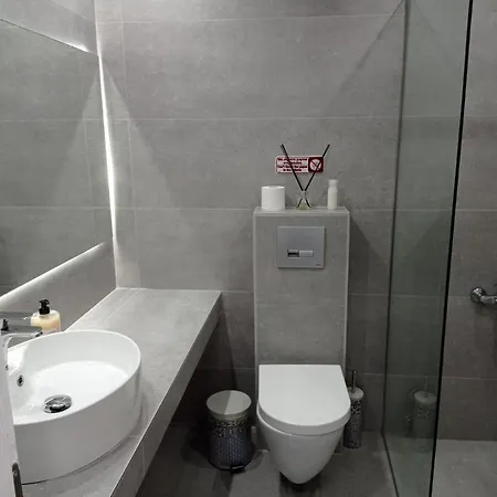 Vh Executive * سالونيك